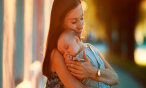 Mamitis amalo y abrazalo más que nunca